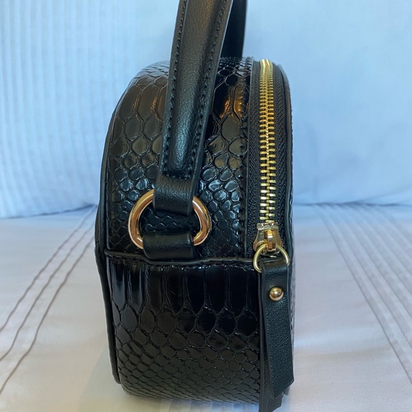 CALL IT SPRING Mini Top Handle Bag - Picture 2 of 9